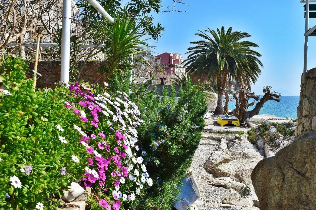 Apartment Kovacic Omiš Exterior foto